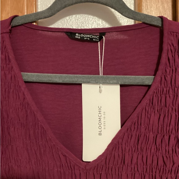 BloomChic Rich Purple Midi Dress with ruching on the chest, pockets, NWT - Picture 3 of 9